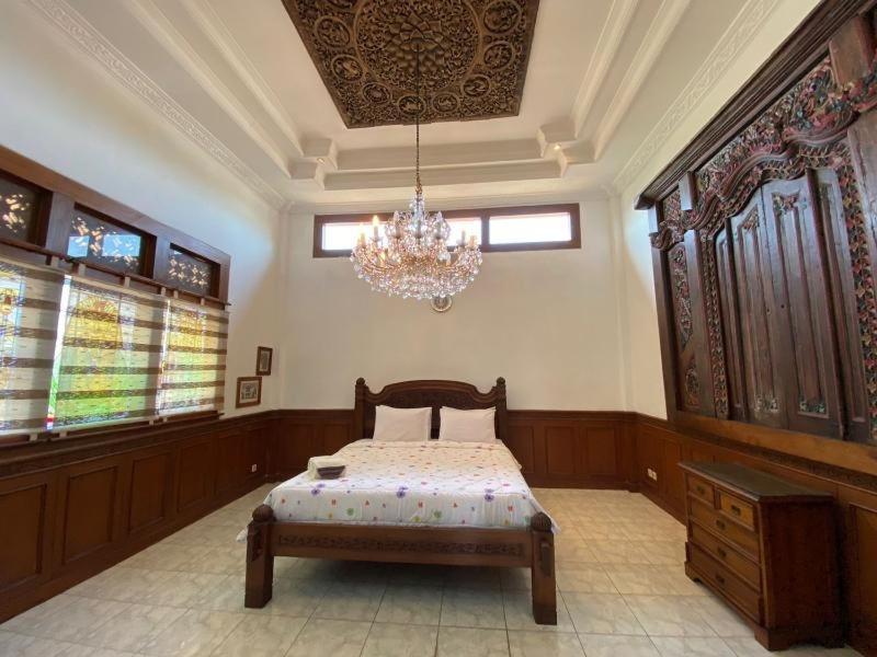 Rumah Pesik Art Heritage Gondowulung Exteriör bild