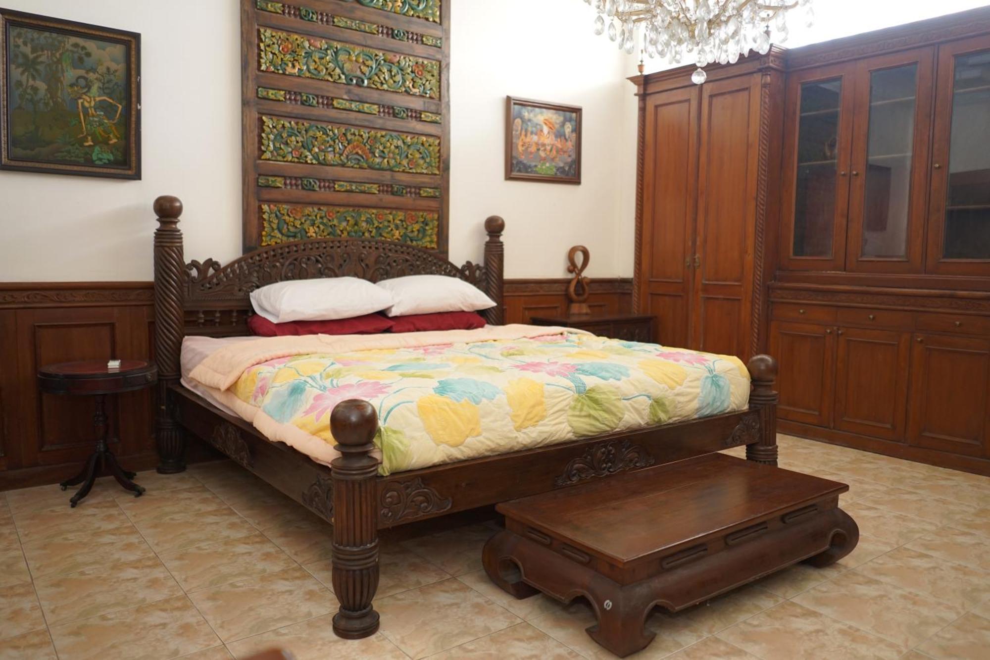 Rumah Pesik Art Heritage Gondowulung Exteriör bild